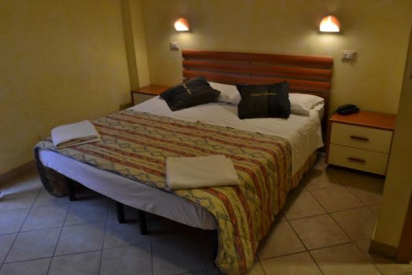 Donau Hotel Римини Екстериор снимка